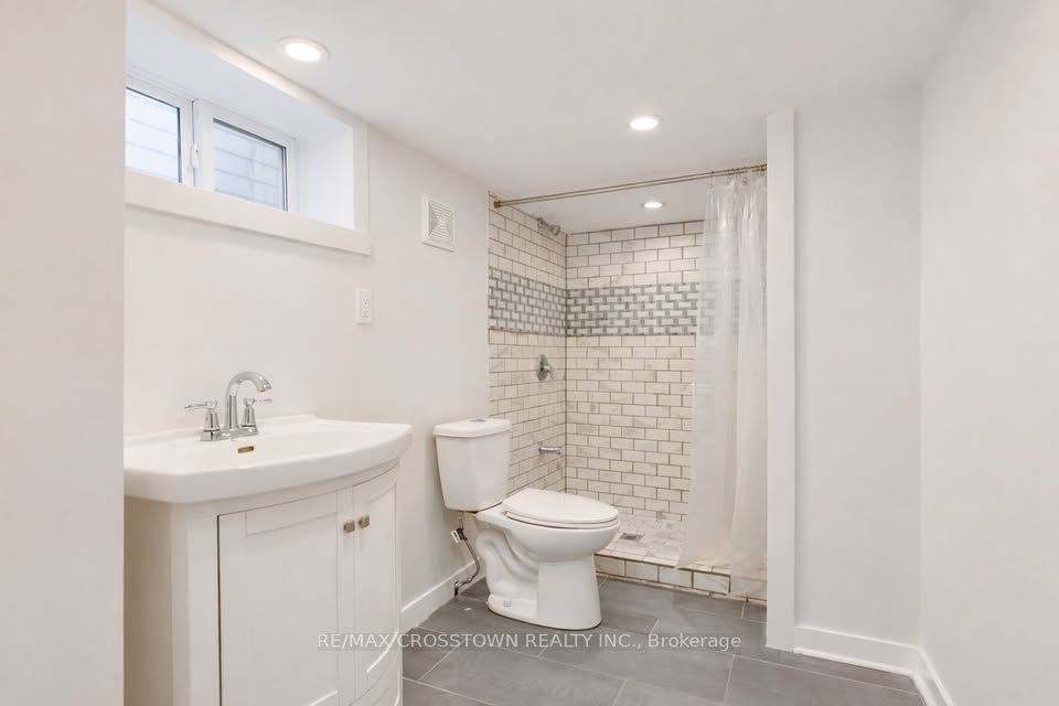Additional image 5 of 120 Dundonald Street, Barrie, ON, L4M 3T6