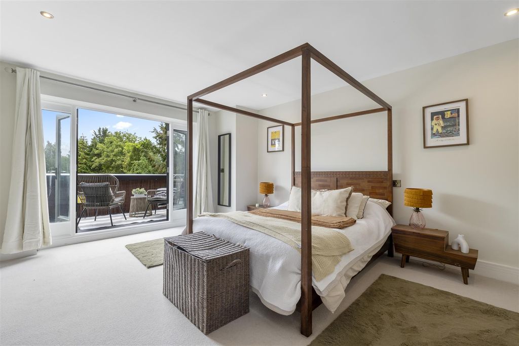 Additional image 63 of 7 bed property for saleLovelace Avenue, Solihull B91