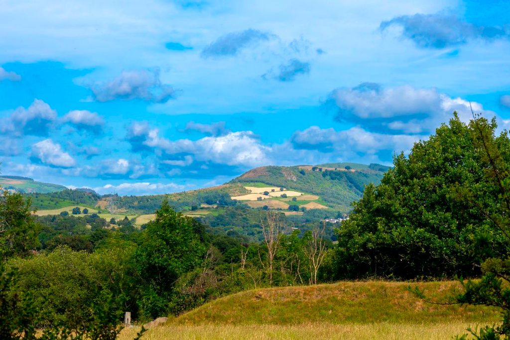 Additional image 101 of 4 bed detached house for saleBerth Gron, Tydu Road, Nelson, Treharris CF46