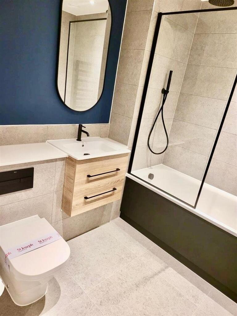 Additional image 9 of Brand New Apartments - Glasswater Locks, Birmingham, B4