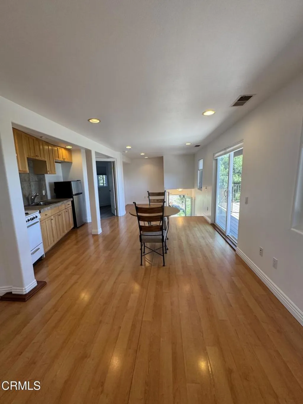 Additional image 2 of 546 Mint Lane Unit B, Ventura, CA 93001