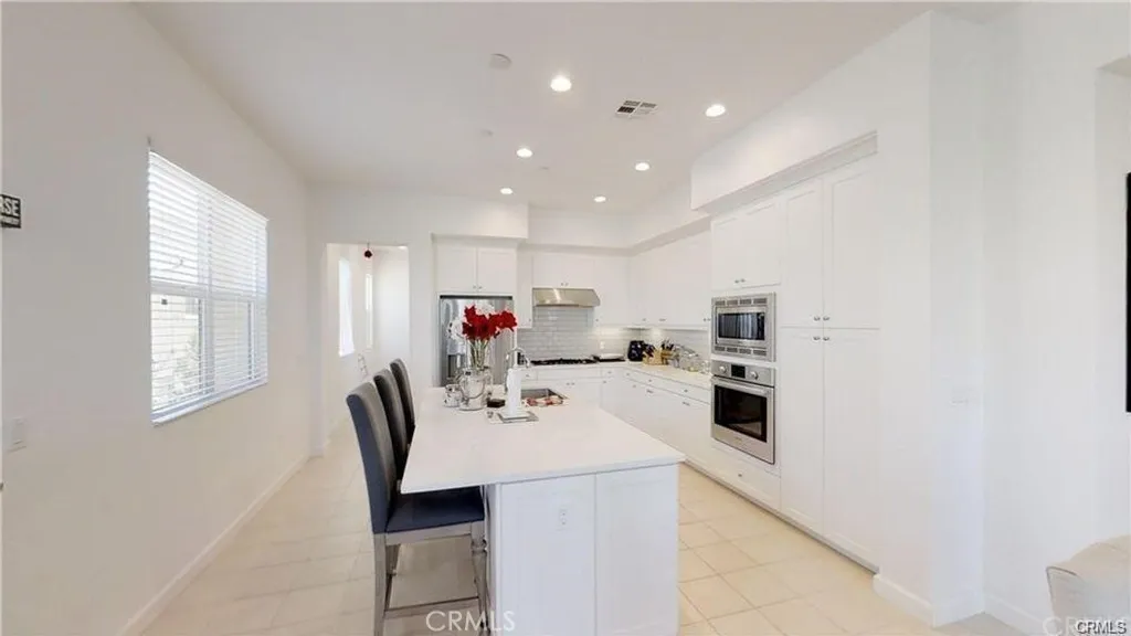 Additional image 4 of 195 Follyhatch, Irvine, CA 92618