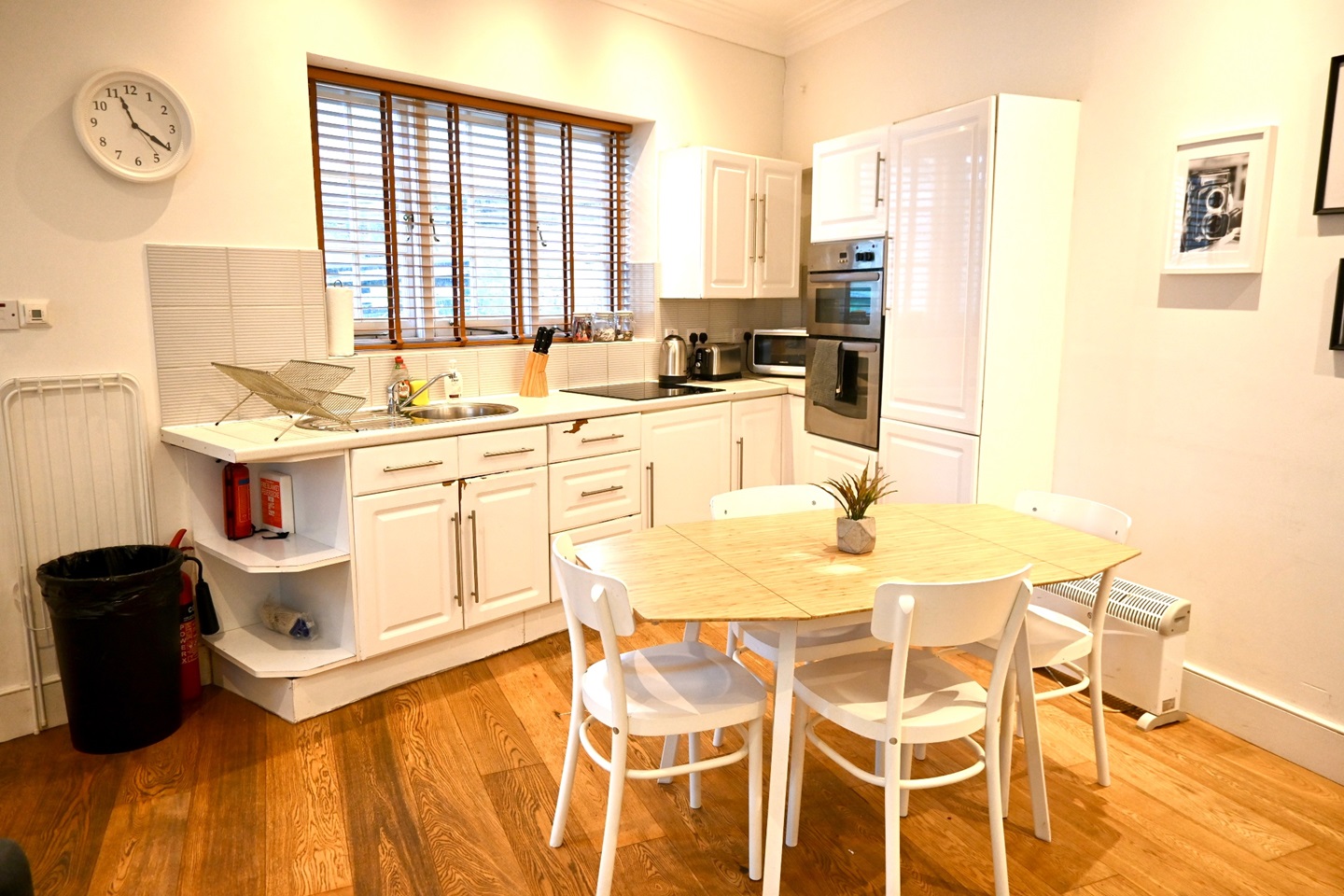 Additional image 2 of 1 Bed Flat, St Peters Street, N1, N1 7GU