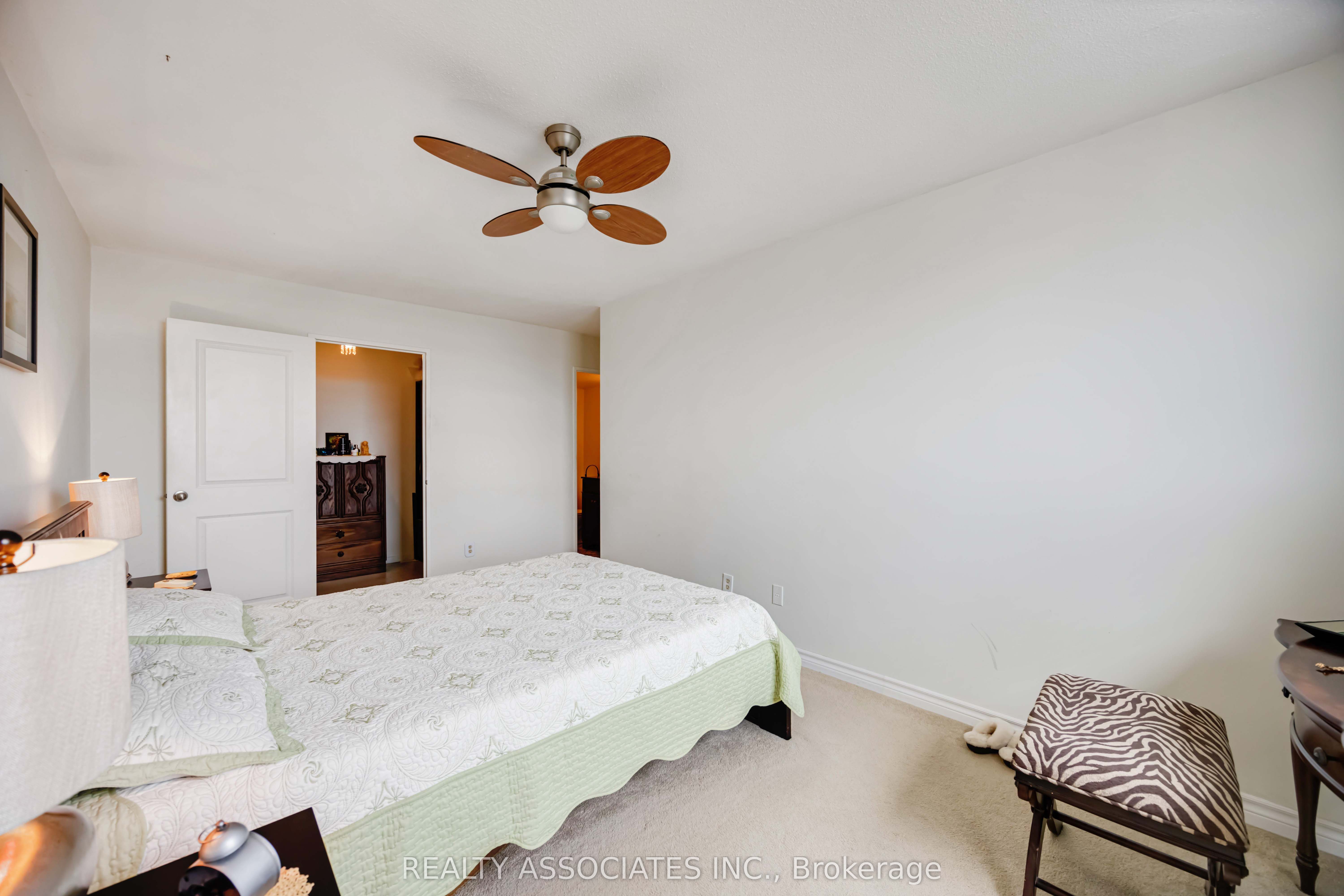 Additional image 4 of 811-180 Markham Road, Toronto, ON, M1M 2Z9