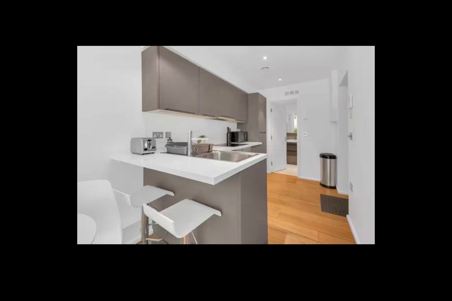 Studio Flat, Bruges Place, NW1, N1 7GU