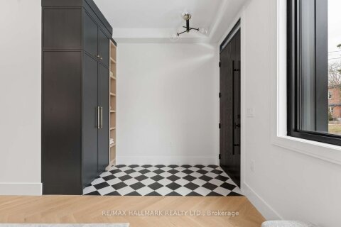 Additional image 8 of 73A Garden Avenue, Toronto, ON, M6R 1H8