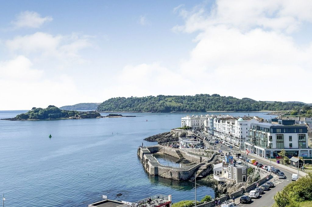 Additional image 4 of 3 bed flat for saleRivage, The Hoe, Plymouth, Devon PL1