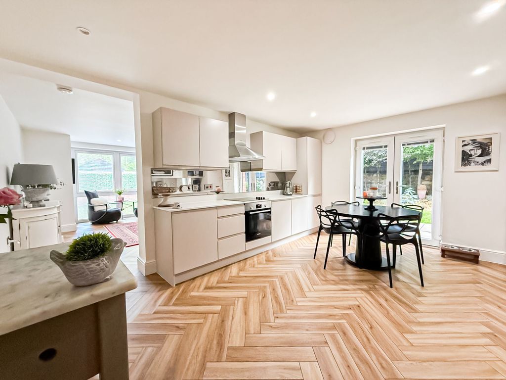 Additional image 6 of 2 bed flat for saleMoorcroft Road, Liverpool L18