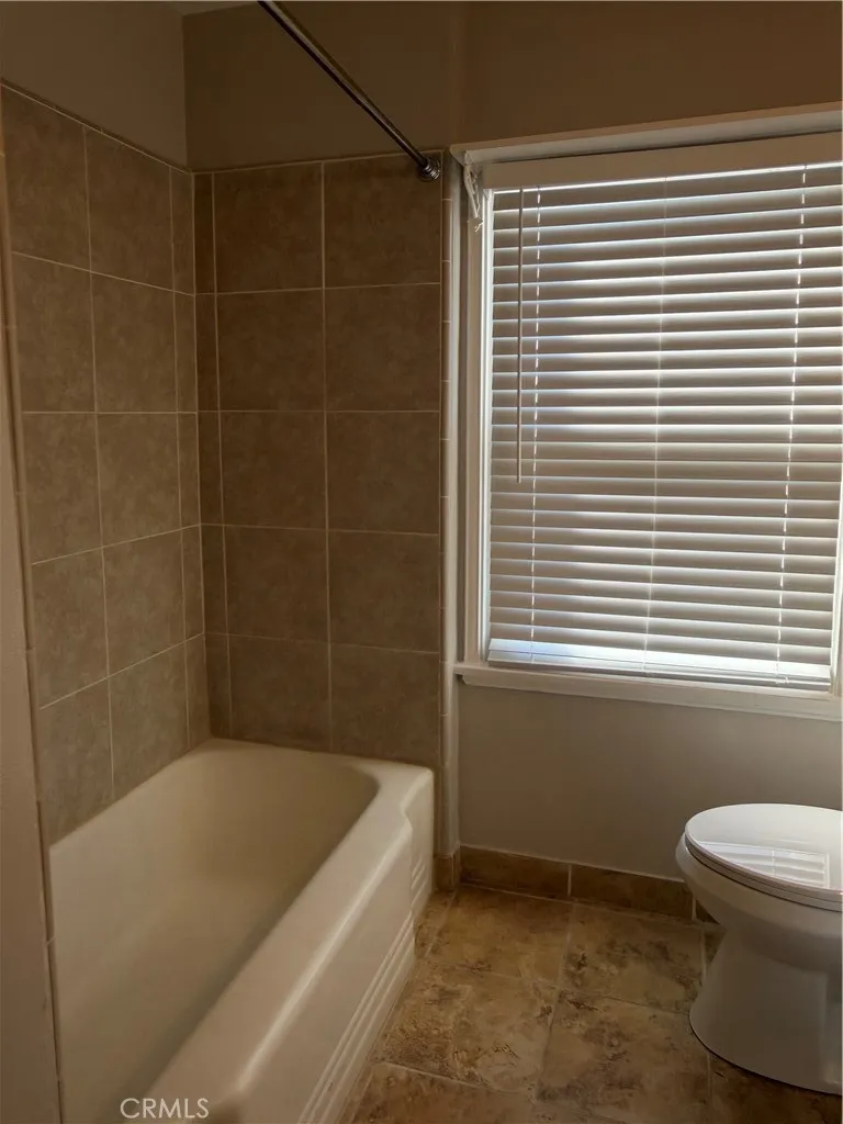 Additional image 18 of 558 N Vermont Avenue, Glendora, CA 91741