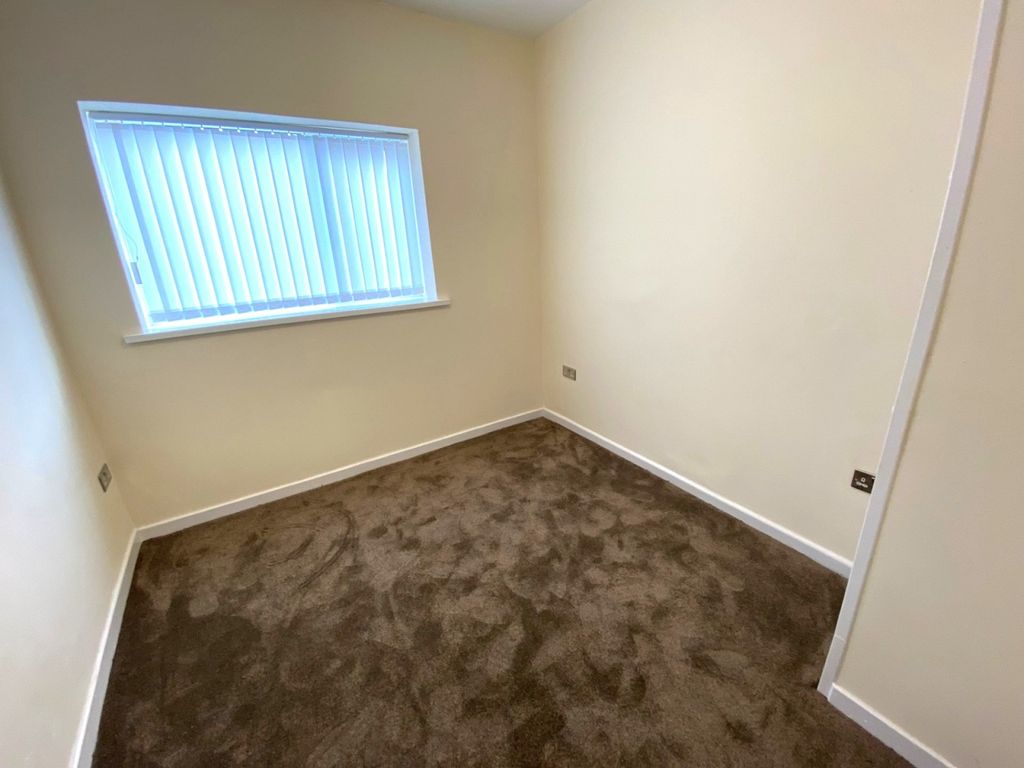 Additional image 12 of 4 bed flat for saleWoodland Road, Neath, Neath Port Talbot. SA11