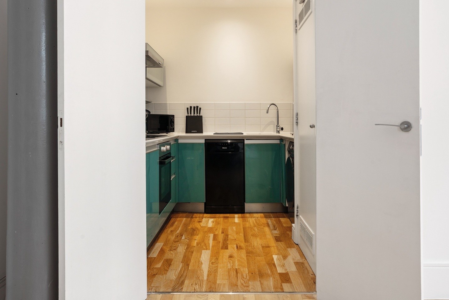 Additional image 16 of 1 Bed Flat, Albion Buildings, N1, N1 7GU