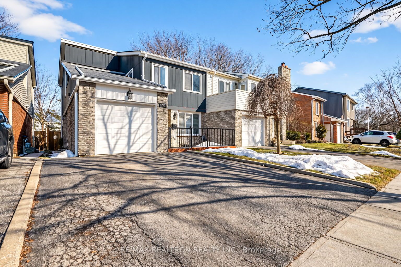 1787 Listowell Crescent, Pickering, ON, L1V 2Y2