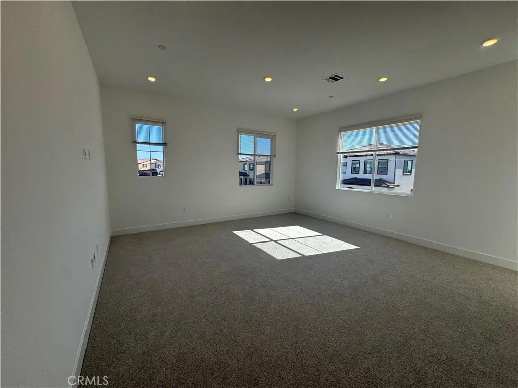 Additional image 23 of 114 Pansy, Irvine, CA 92618