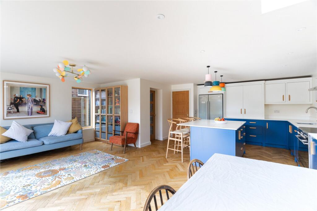 Additional image 7 of St James Road, Harpenden, Hertfordshire, AL5