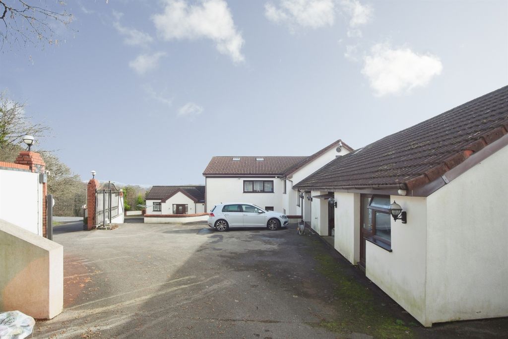 Additional image 27 of 5 bed detached house for saleMill Lane, Cross Inn, Pontyclun CF72