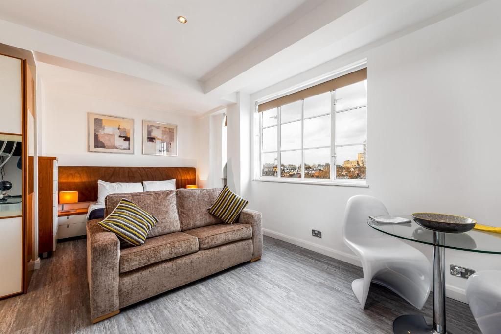 Additional image 5 of 1 Bed Flat, Old Brompton Road, SW7, N1 7GU