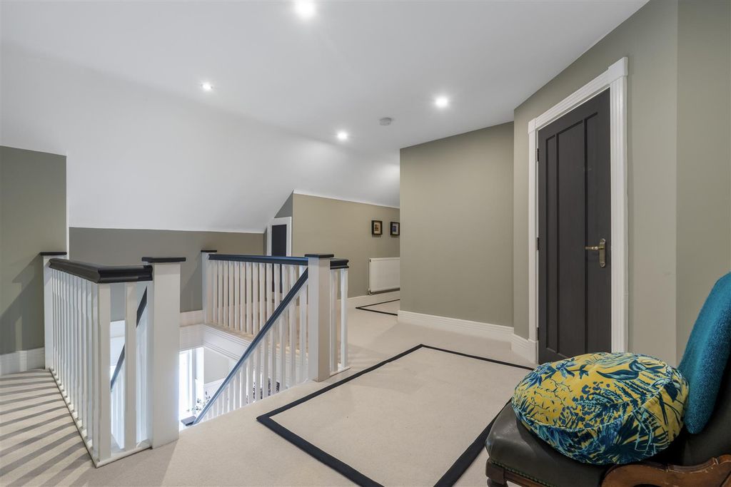 Additional image 77 of 7 bed property for saleLovelace Avenue, Solihull B91