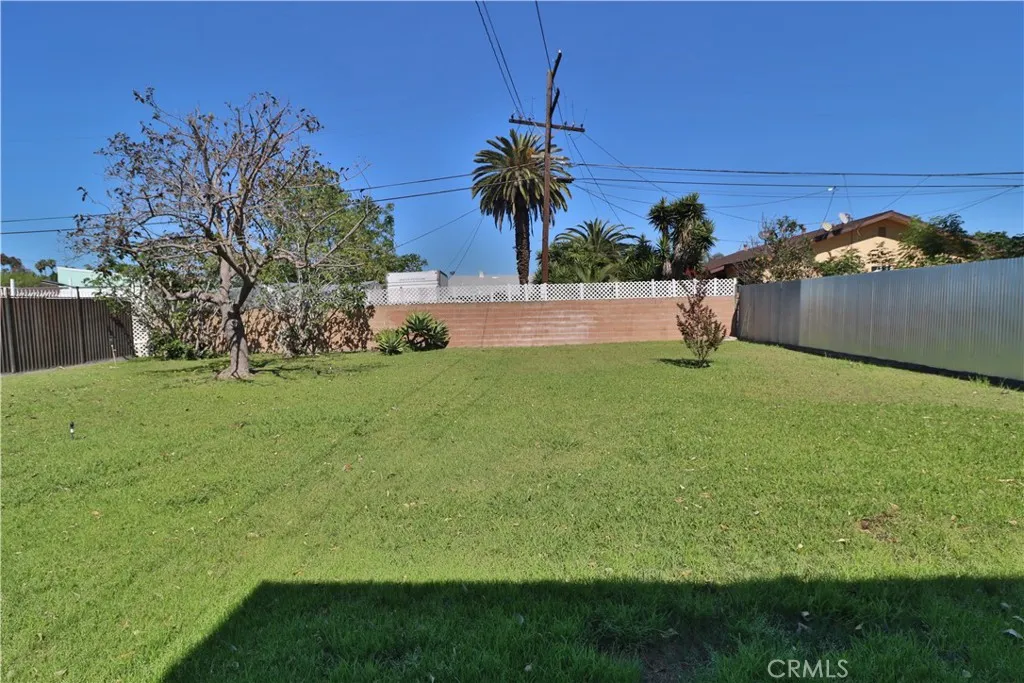 Additional image 122 of 341 W 124th St, Los Angeles, CA 90061