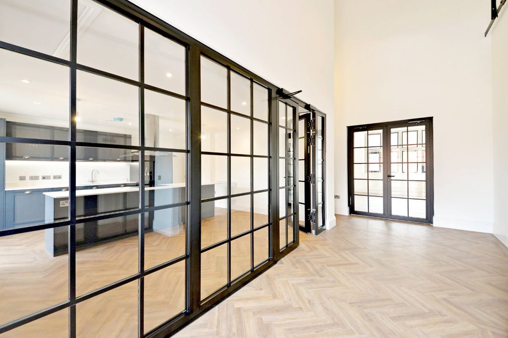 Additional image 16 of 3 bed flat for saleThe Gothic, 4-6 Great Hampton Street, Birmingham B18