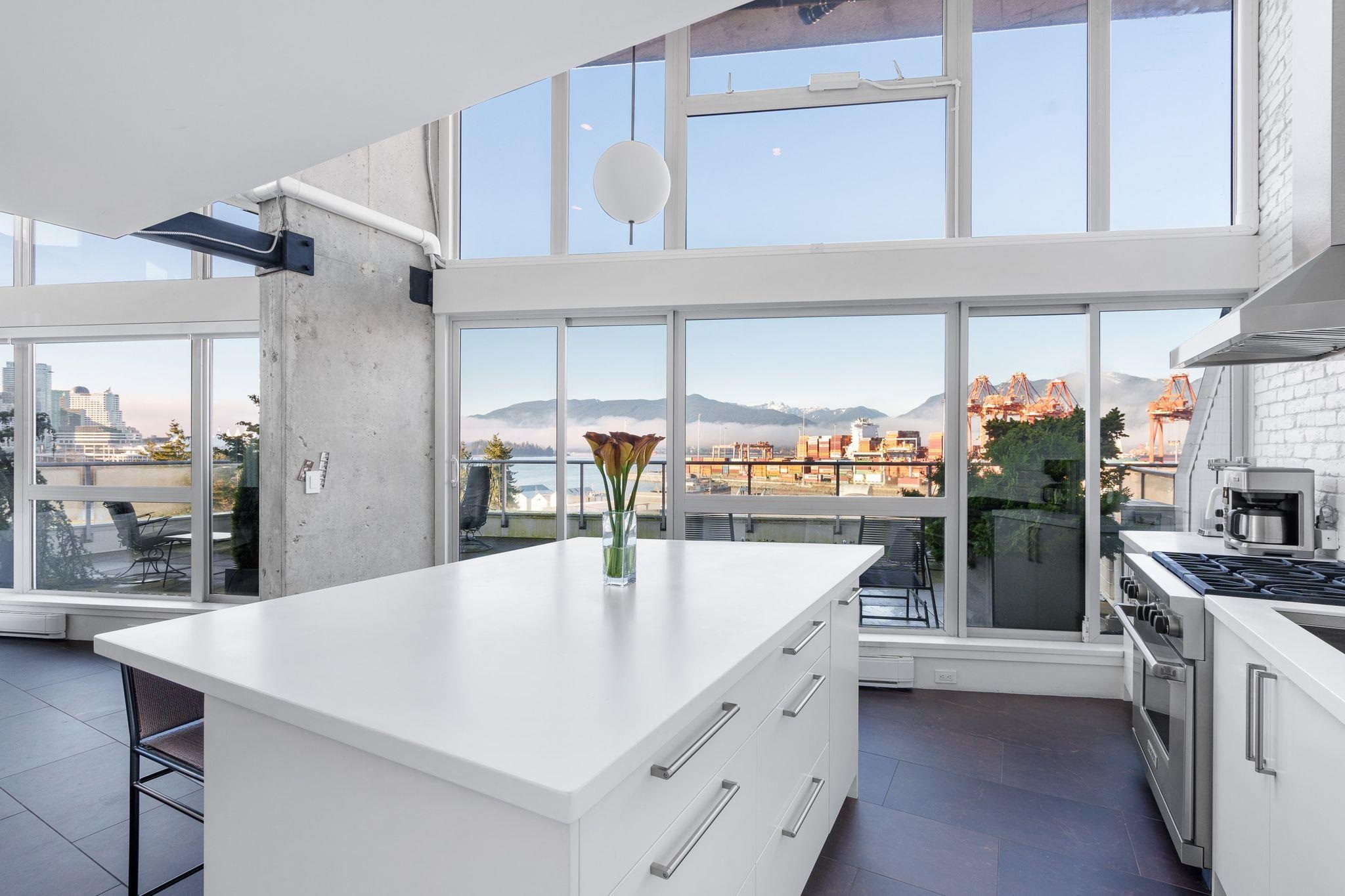 Additional image 6 of 624-289 Alexander Street, Vancouver, BC, V6A 4H6