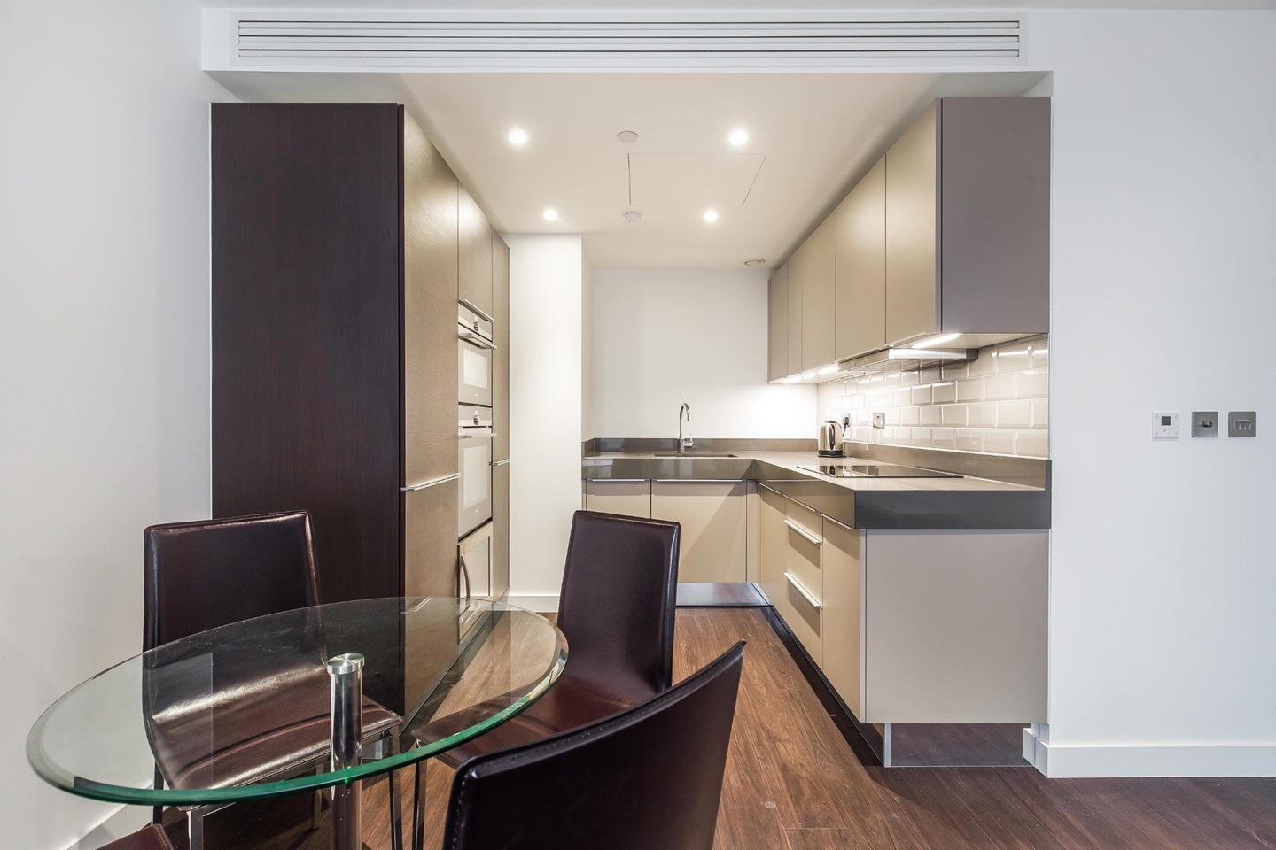 Additional image 7 of 2 Bed Flat, Alie Street, E1, N1 7GU