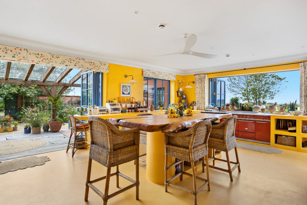 Additional image 9 of 6 bed detached house for saleRue Des Marettes, St. Martin, Guernsey GY4