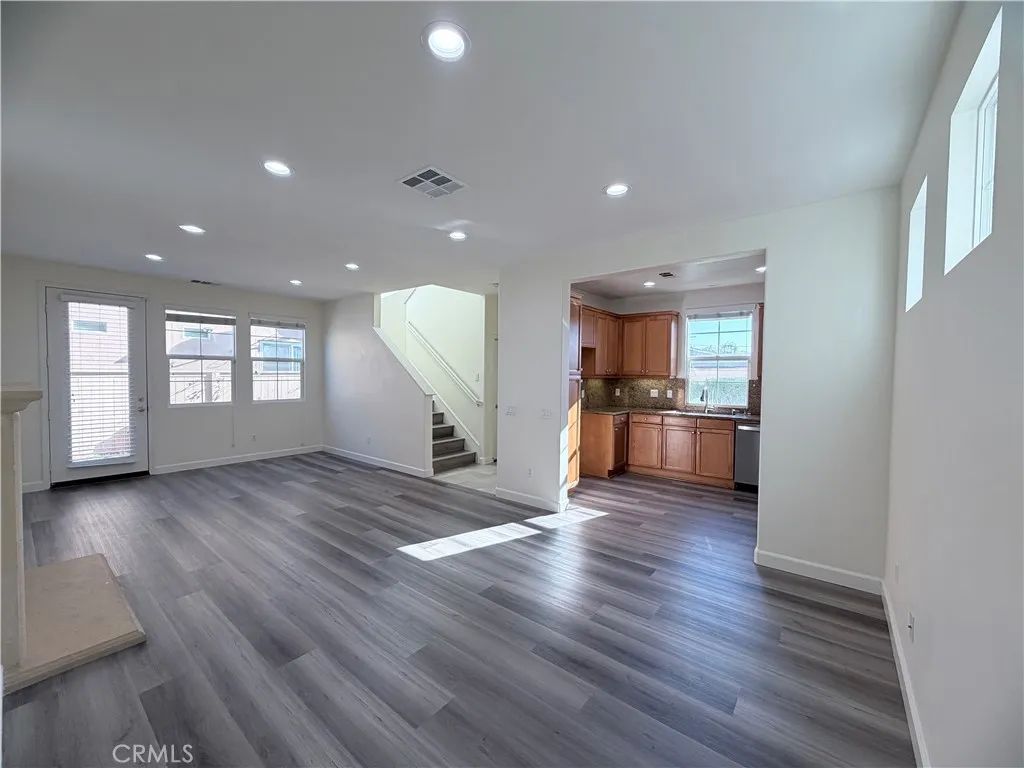 Additional image 33 of 22520 Venice Street, Carson, CA 90745