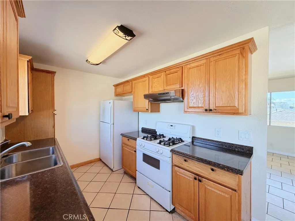 Additional image 3 of 5834 Ferguson Dr Unit B, Commerce, CA 90022