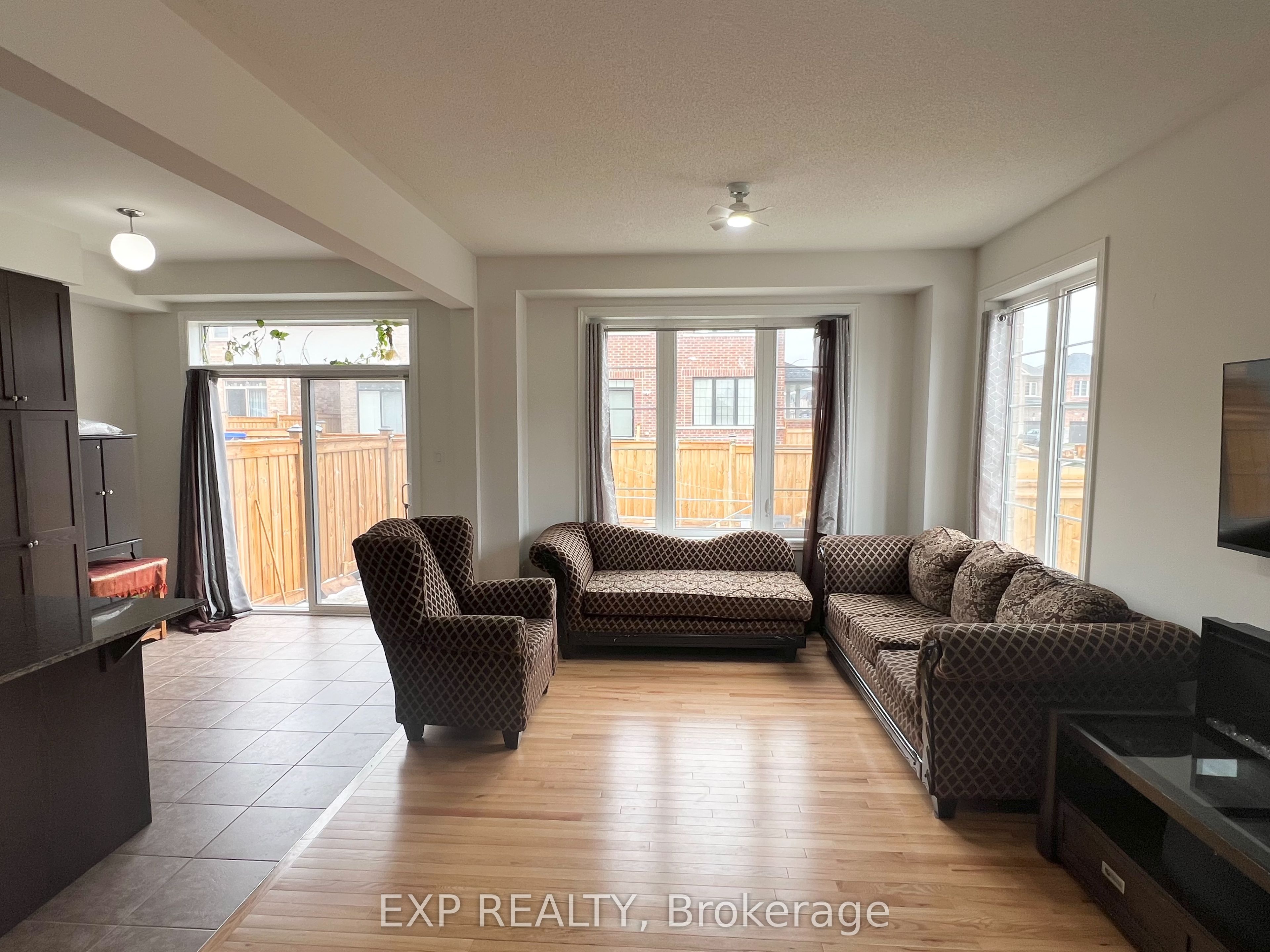 Additional image 5 of 2 Littlewood Drive, Whitby, ON, L1P 0H4