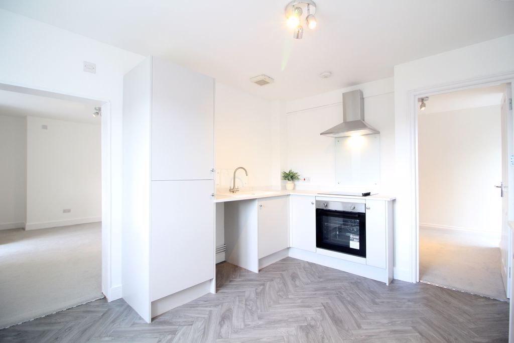 Additional image 2 of 2 bed flat for saleCilfynydd Road, Cilfynydd, Pontypridd CF37