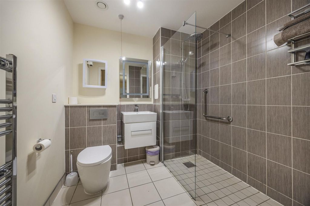Additional image 14 of 1 bed flat for sale28 The Sycamores, Muirs, Kinross KY13