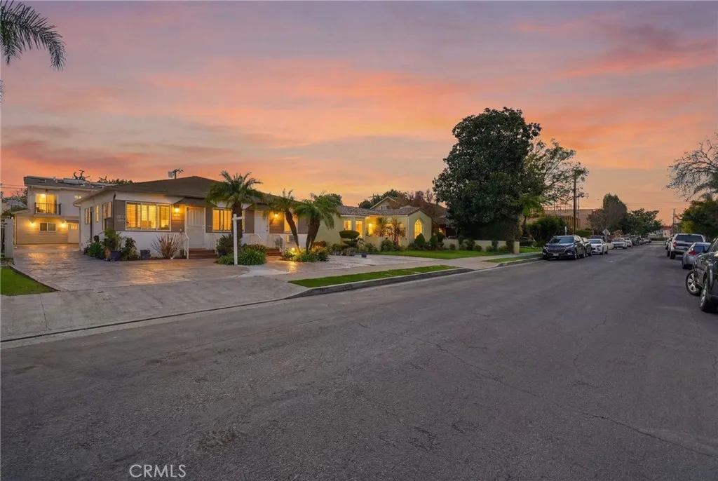 Additional image 75 of 10846 Huston Street, North Hollywood, CA 91601