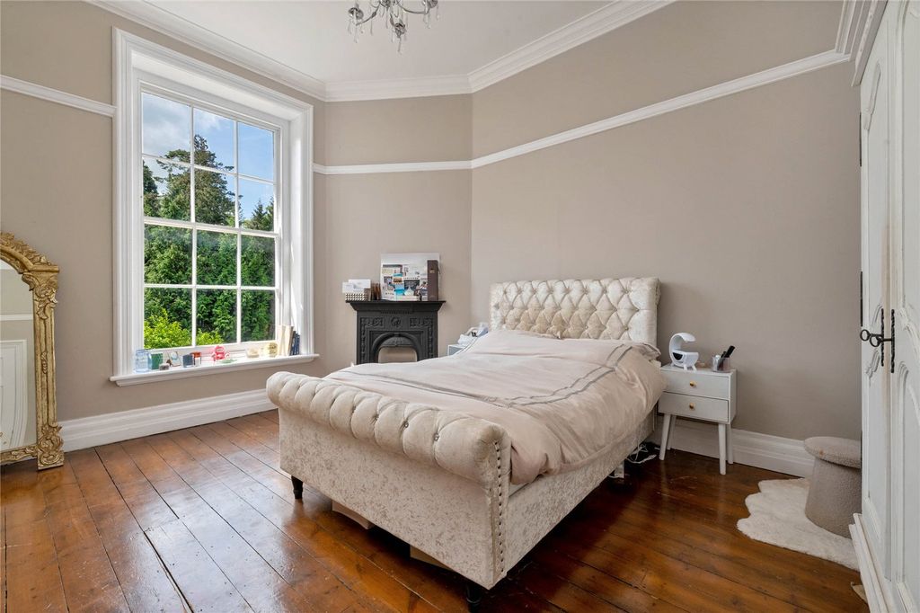 Additional image 13 of 5 bed detached house for saleChestnut Drive, Stretton Hall, Oadby, Leicester LE2