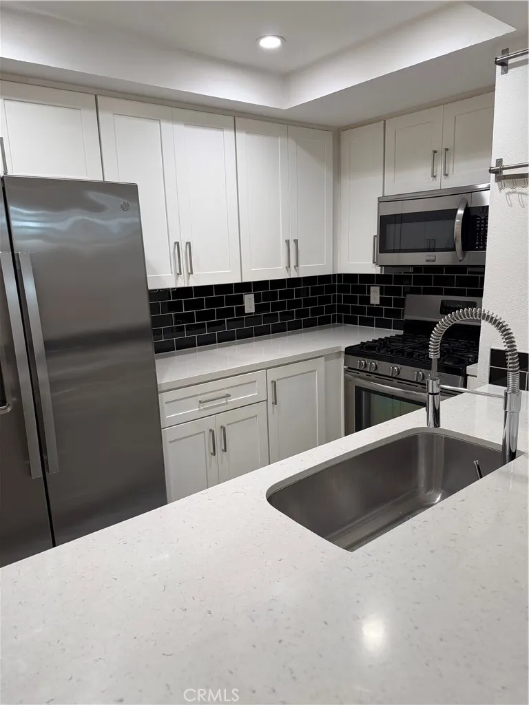 Additional image 47 of 6275 Canoga Avenue Unit 62, Woodland Hills, CA 91367