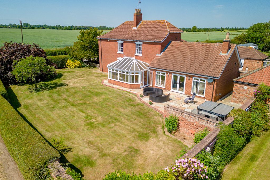 Additional image 19 of 5 bed country house for saleCross Lane, Glentham, Market Rasen LN8