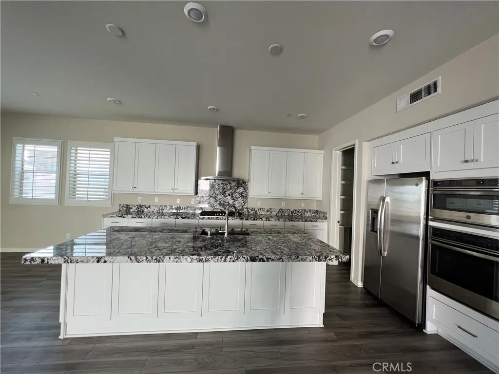 Additional image 8 of 110 Sculpture, Irvine, CA 92618