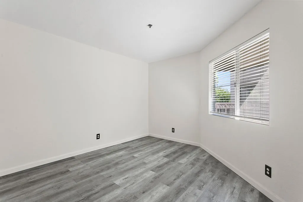 Additional image 35 of 430 Lake Street Unit 202, Huntington Beach, CA 92648