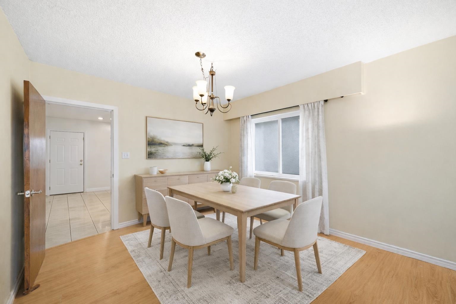 Additional image 2 of 5679 Clinton Street, Burnaby, BC, V5J 2M2