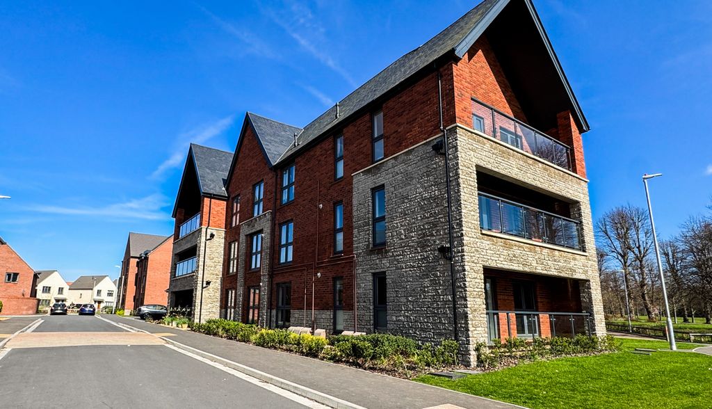 Additional image 14 of 1 bed flat for saleTanner Close, Frenchay, Bristol, Gloucestershire BS16