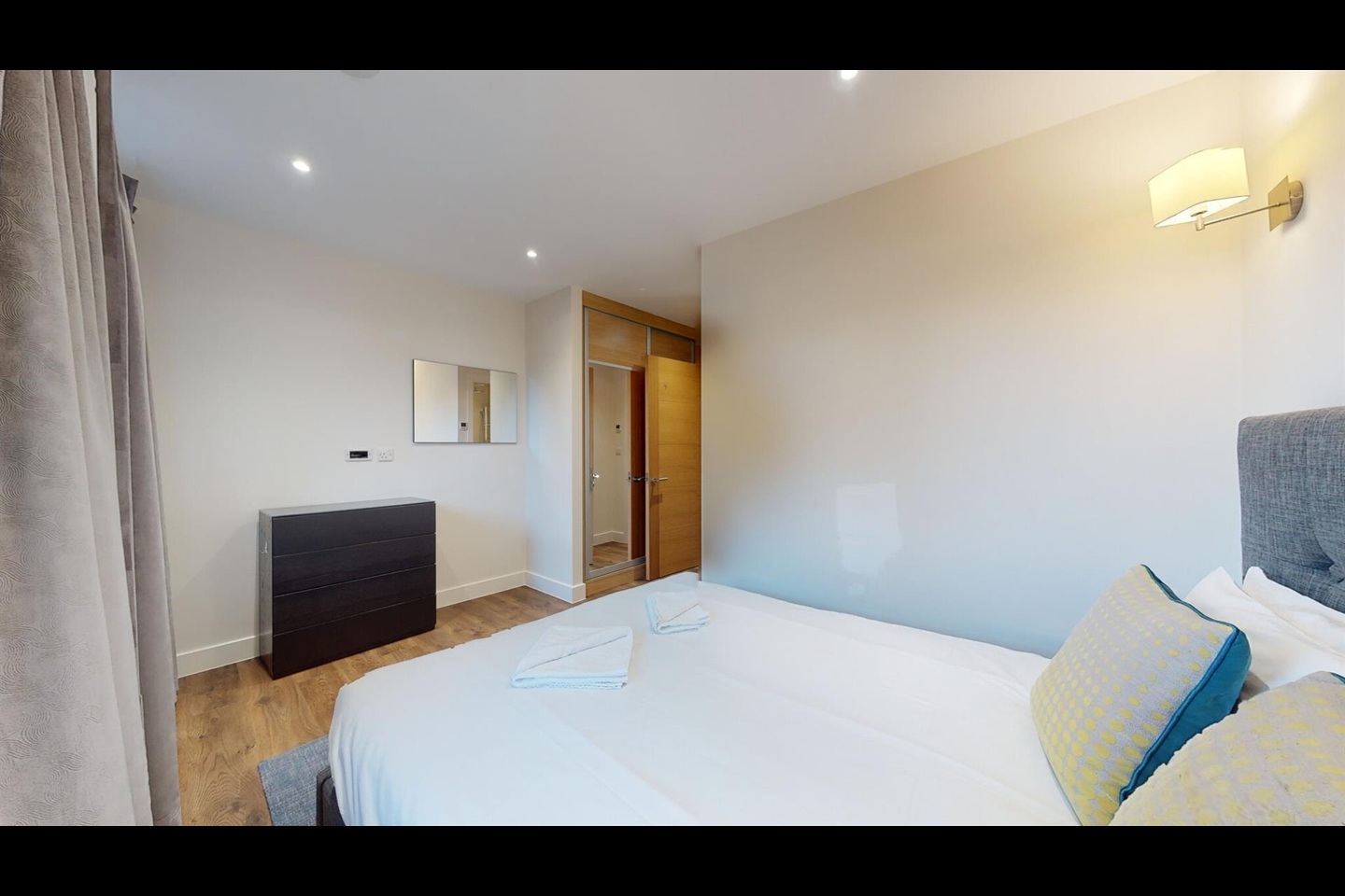 Additional image 5 of 2 Bed Flat, Twyne House, E1, N1 7GU