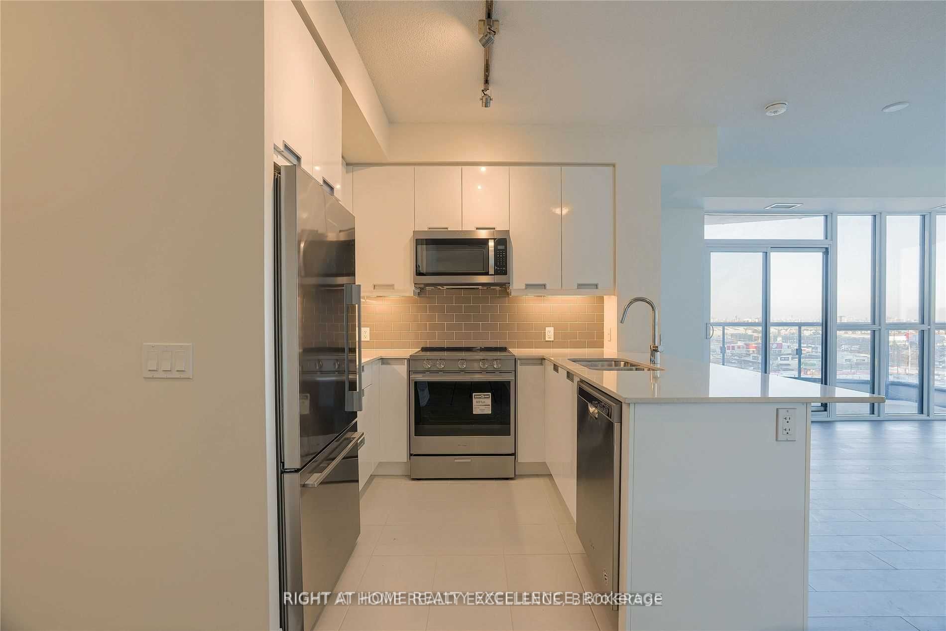 Additional image 6 of 703-65 Watergarden Drive, Mississauga, ON, L5R 0G9