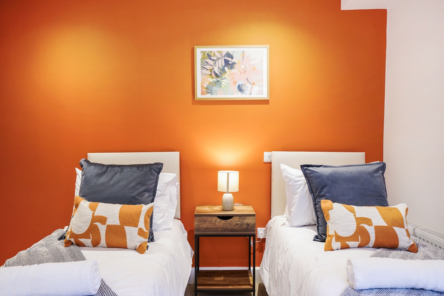 Additional image 3 of 2 Bed Flat, Bridport Place, N1, N1 7GU