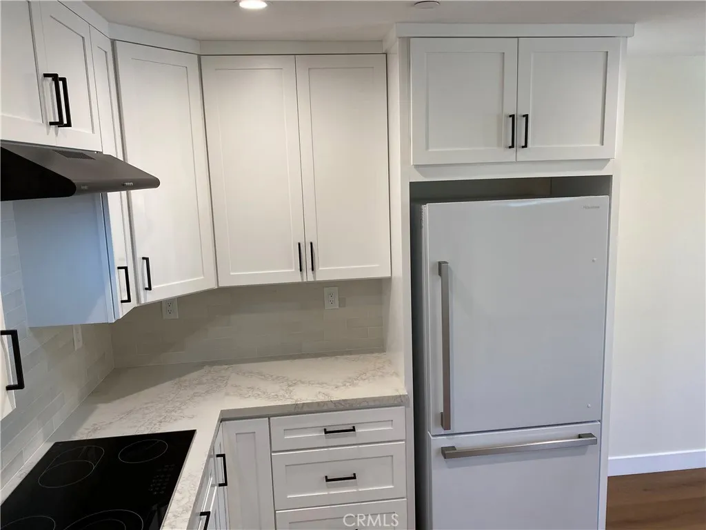 Additional image 21 of 2442 Queensberry Road, Pasadena, CA 91104