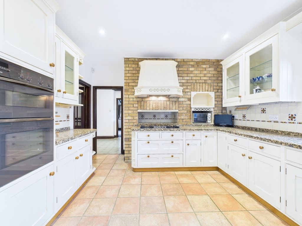 Additional image 7 of 6 bed detached house for saleCherry Orton Road, Orton Waterville, Peterborough PE2