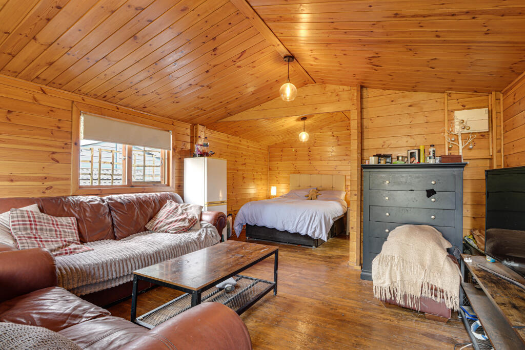 Additional image 16 of Cravells Road, Harpenden, Hertfordshire, AL5