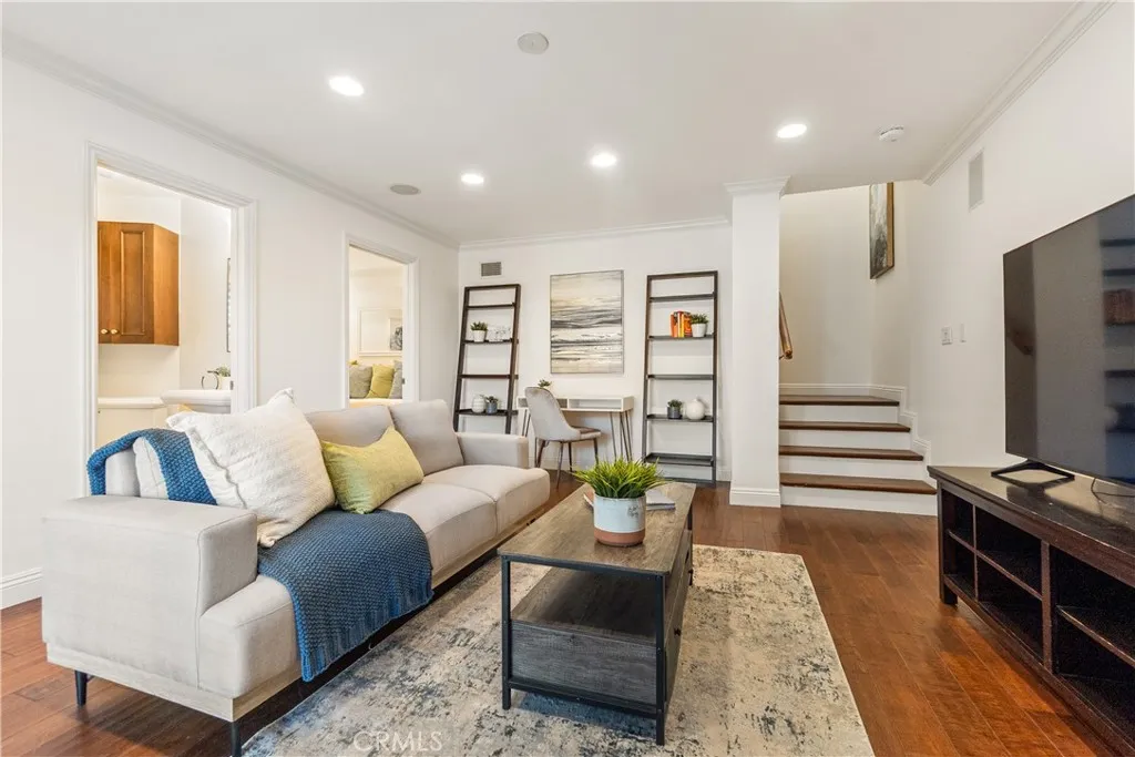 Additional image 98 of 1077 10th Street, Hermosa Beach, CA 90254