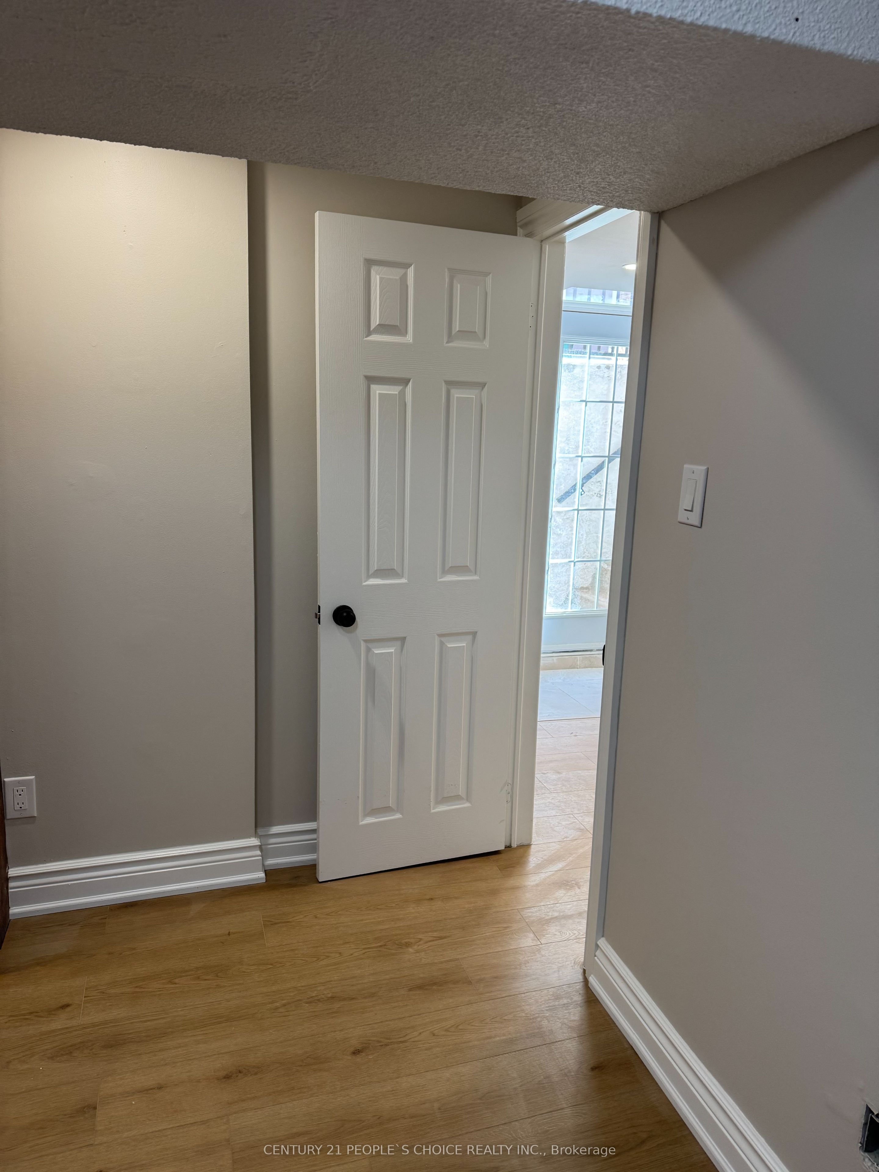 Additional image 5 of Bsmt-2456 Brasilia Circle, Mississauga, ON, L5N 2G1