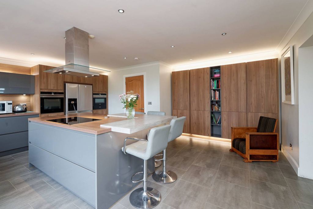 Additional image 7 of 6 bed semi-detached house for saleCoathill Steadings Stirling Road, Cumbernauld, Glasgow G67