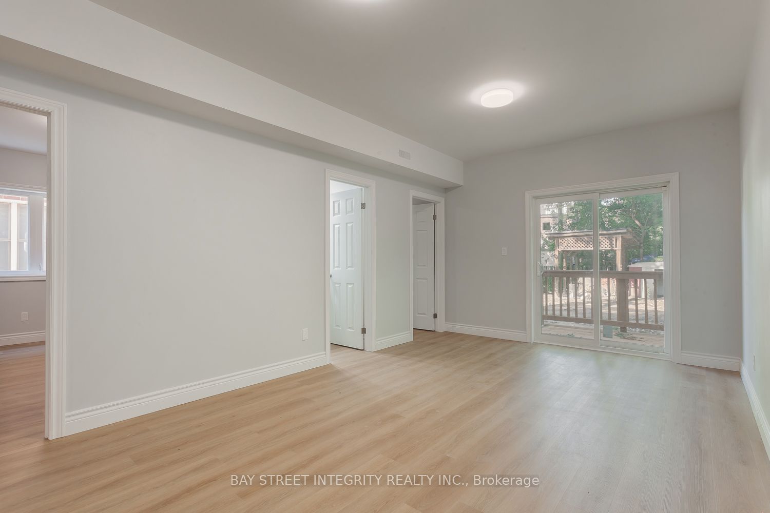 Additional image 6 of Main-459 Palmerston Boulevard, Toronto, ON, M6G 2N9