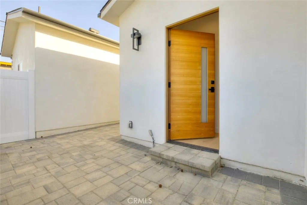 Additional image 29 of 2242 N Keystone, Burbank, CA 91504